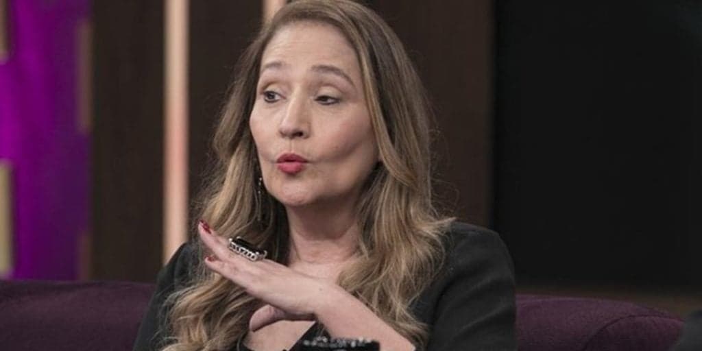 Sonia Abrão, contratada da RedeTV!, invade programação da Globo, dá notícia de “morte” e público fica em choque