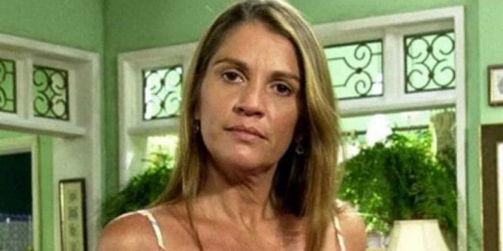 Lembra dela? Tássia Camargo enfrenta morte cruel da filha, infarto e desaparecimento da TV: "Deixei"