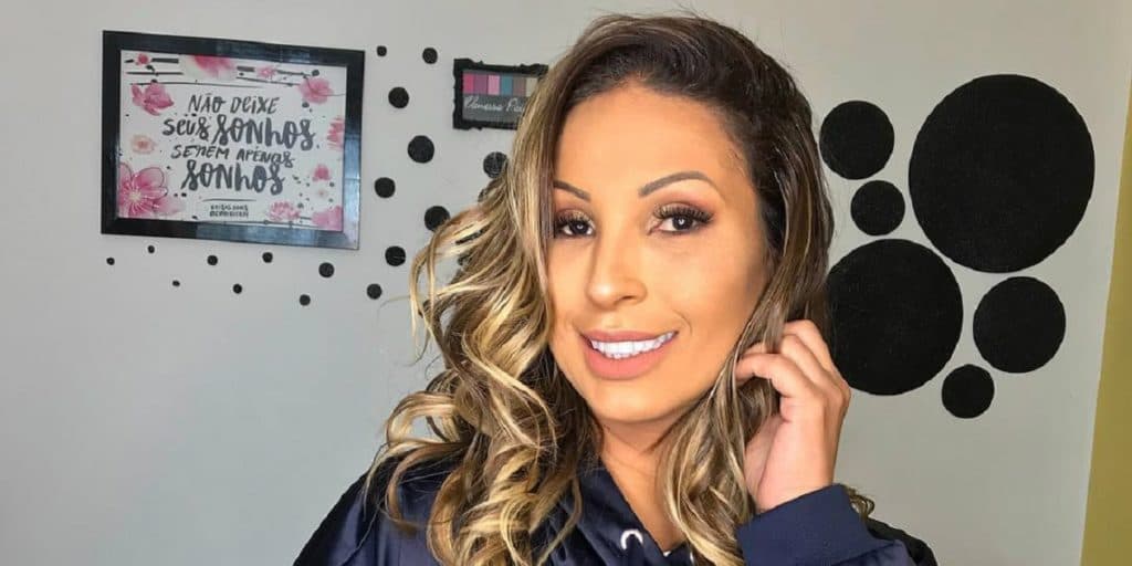 Após Valesca Popozuda ser internada às pressas e equipe esconder situação, atualização do real estado de saúde é feita