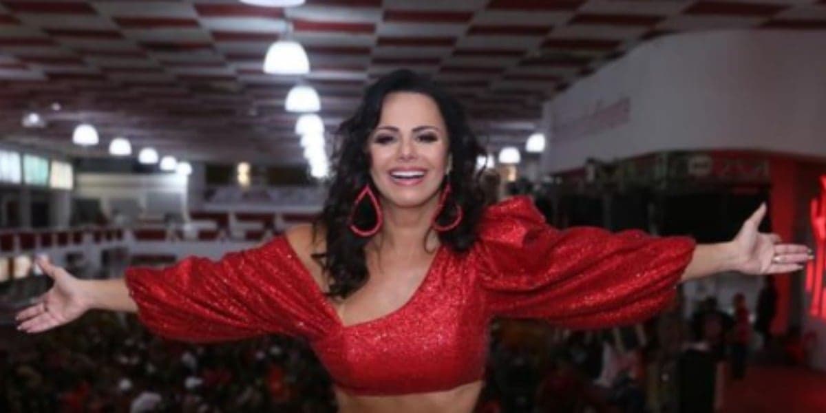 Viviane Araújo (Foto: Reprodução) Viviane Araújo (Foto: Reprodução)
