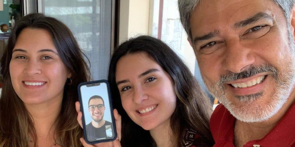 William Bonner vive nova relação com Fátima Bernardes e anuncia 4º filho: “Faz uma semana”