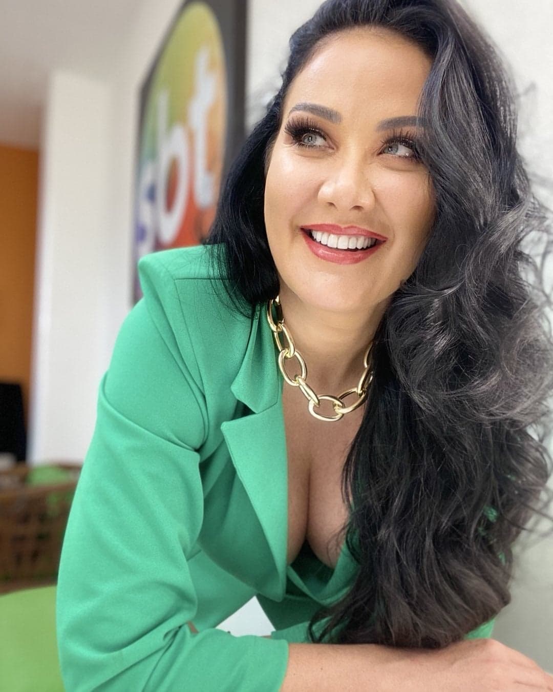 Helen Ganzarolli pode deixar o SBT para ingressar no "BBB22" (Foto: Reprodução/Instagram)