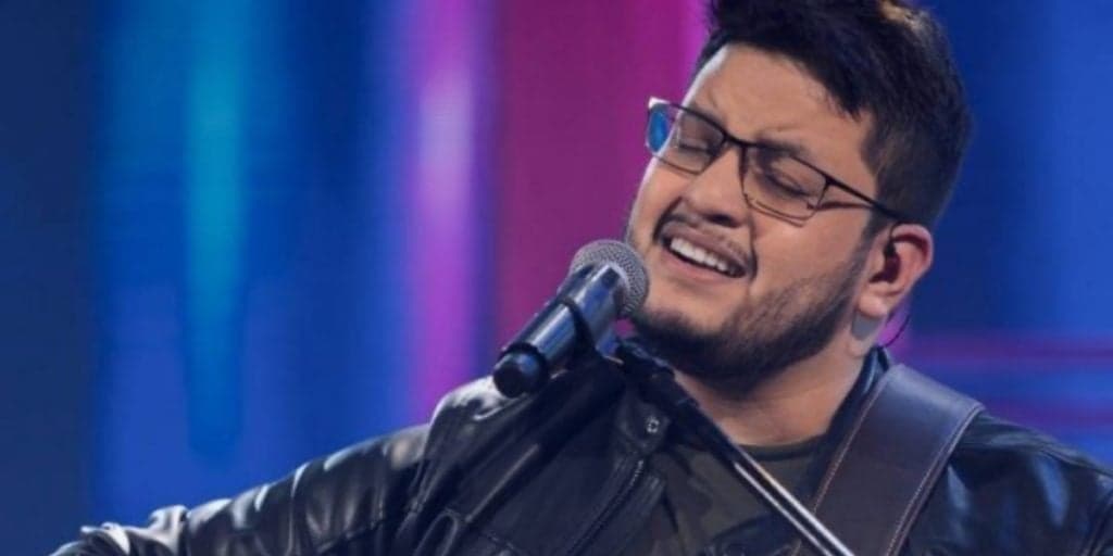Luto! Cantor Maurílio morre aos 28 anos, após tromboembolismo pulmonar: "Descanse em paz"