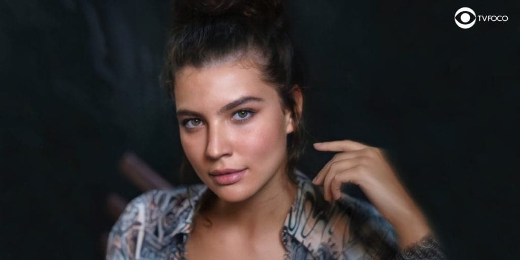 Pantanal: Atriz mirim que viverá Juma Marruá, posa com Alanis Guillen e se despede do remake; entenda