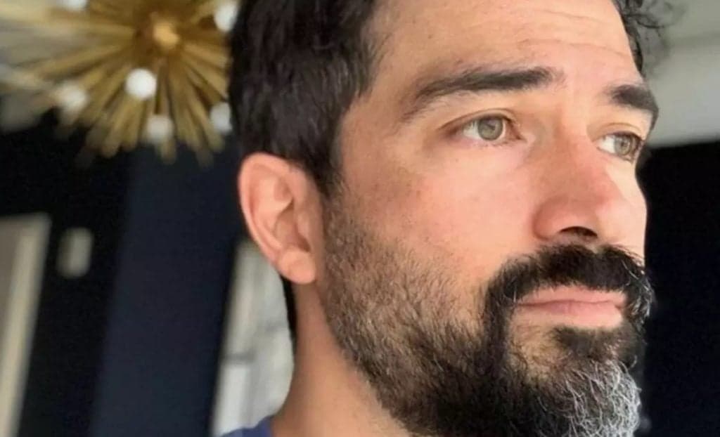 Alfonso Herrera: Ex-RBD cobra empresas em discurso inesperado: "Atentar-se a mudanças"