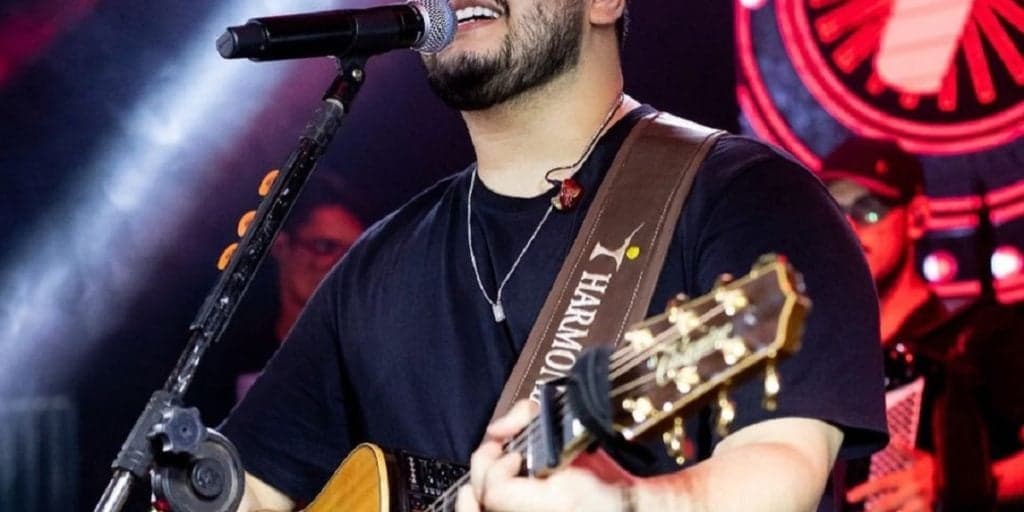 Luto: Morte de cantor sertanejo famoso, deixa o país de joelhos; mal súbito e últimos momentos são descritos