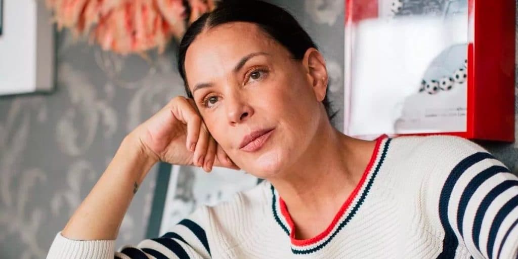 Perda de Carolina Ferraz comove o país, causa revolta e tragédia brutal é exposta: "Estouraram a cabeça"