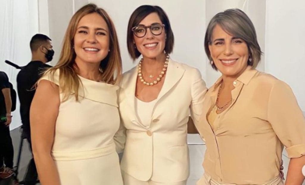 Christiane Torloni grava especial ao lado de vilãs das novelas e recebe prêmio por defesa da amazônia