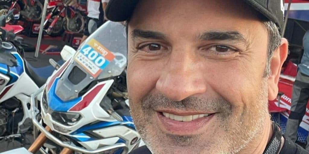 "Carinho", Edu Guedes tem encontro com famoso apresentador e expõe relação: "O maior de todos os tempos"