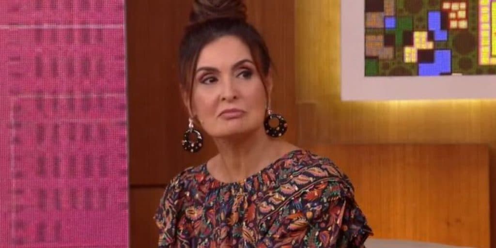 Ex parceiro de Fátima Bernardes, após ser chutado pela apresentadora, entra com processo e exige milhões
