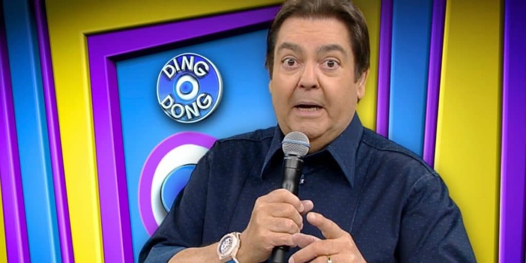 Com Gusttavo Lima e Leonardo vetados, Faustão dá a volta por cima em estreia na Band e trava guerra com Globo