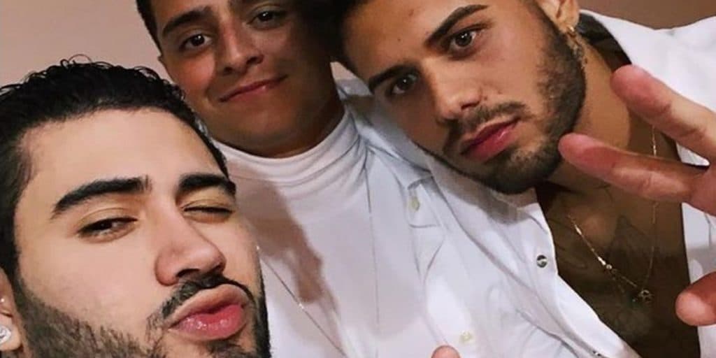 Kevinho e Zé Felipe pegam mesma doença, após jornalista dar a entender pegação gay e sumiço dos dois em festa
