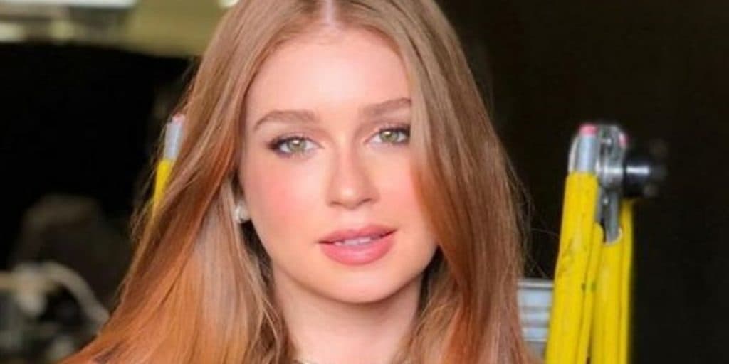 Apenas  de sutiã e salto, Marina Ruy Barbosa exibe corpo perfeito em click ousado: "linda"