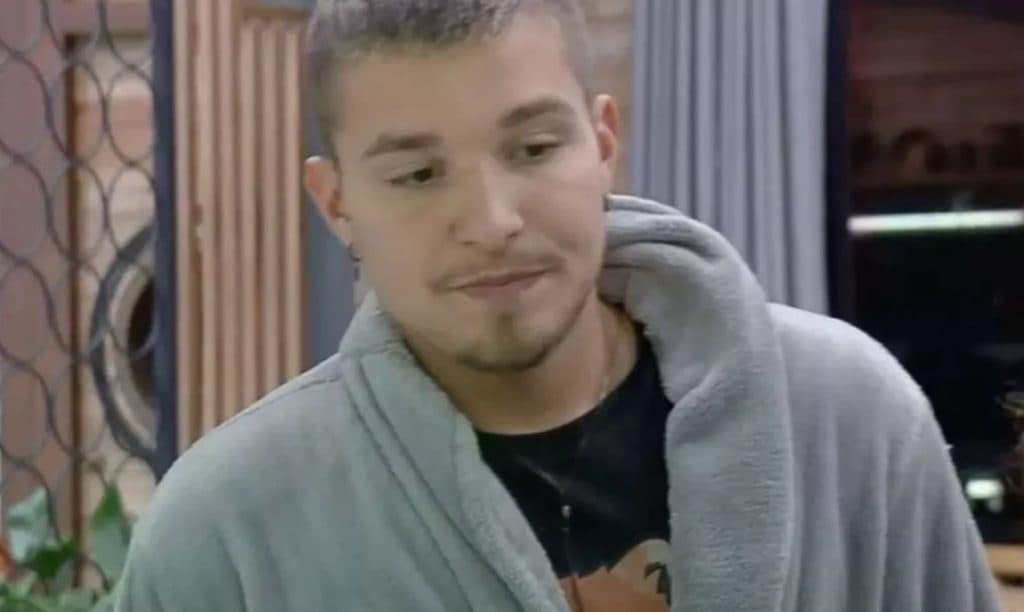 MC Gui revela cláusula contratual com a Record TV na reta final de A Fazenda 13