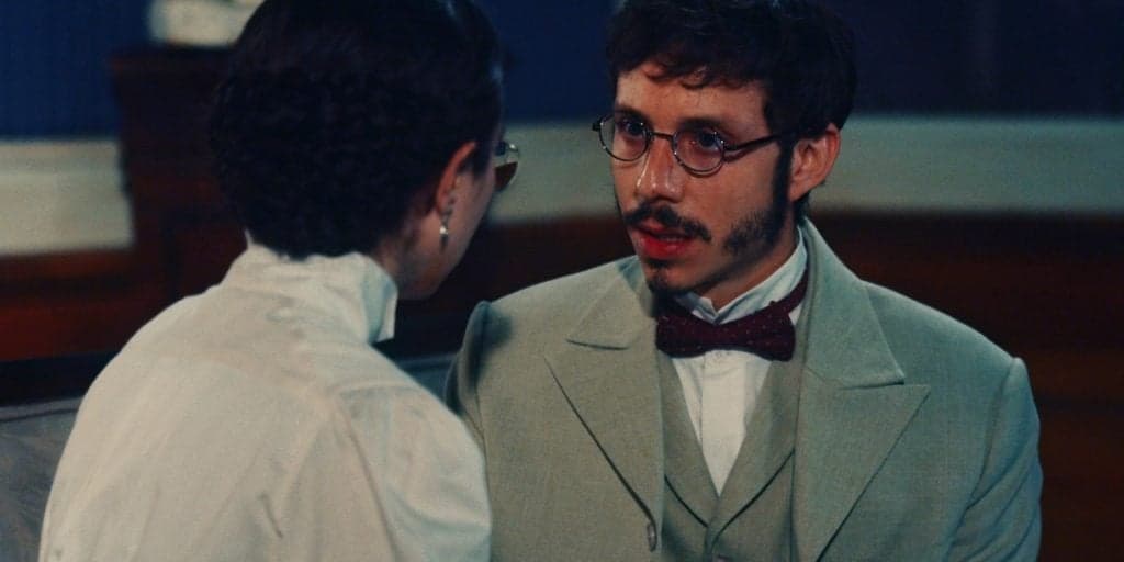 Nos Tempos do Imperador: Nélio fica aflito com notícia cruel, Dolores o ensina a rezar, mas morte devastadora acontece
