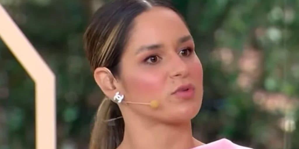 Pamella Holanda vai no SBT, bate de frente com Patricia Abravanel e detona: "Imagens fortes"