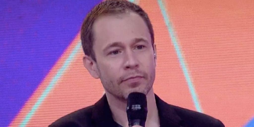 Tiago Leifert, após sair da Globo e ser trocado por Tadeu Schmidt, detona BBB e explode em recado: "Plantas"