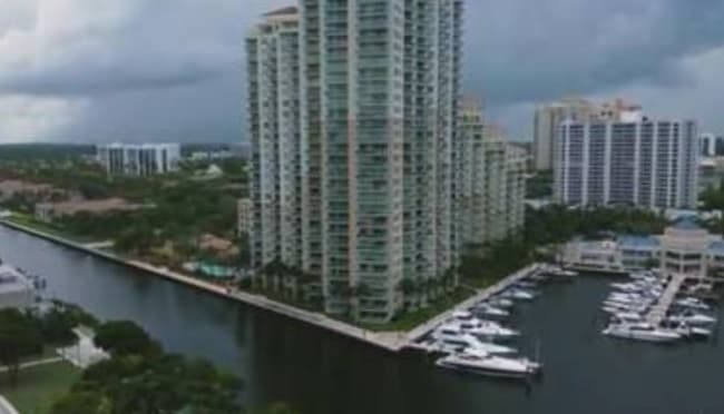 Apartamento da mãe de Wanessa em Miami (Foto: Divulgação)