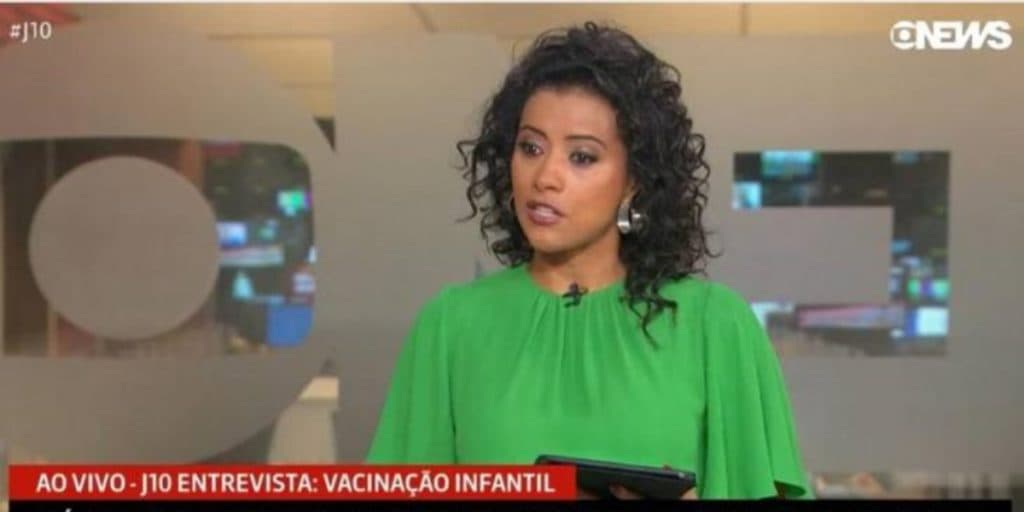 Jornalista da Globo cai no choro ao vivo durante reportagem de pai que perdeu a filha para a Covid-19
