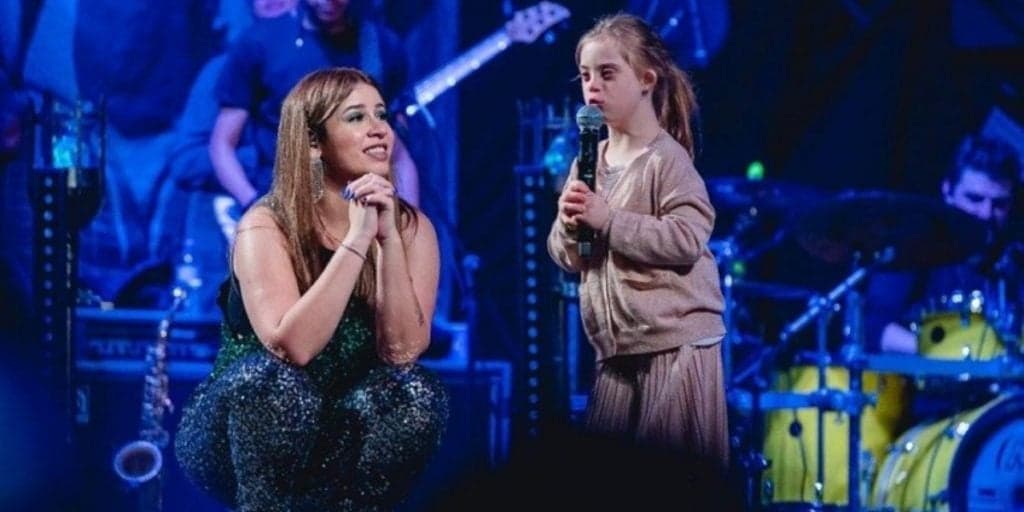 Criança que cantou em último show de Marília Mendonça ainda clama pela cantora