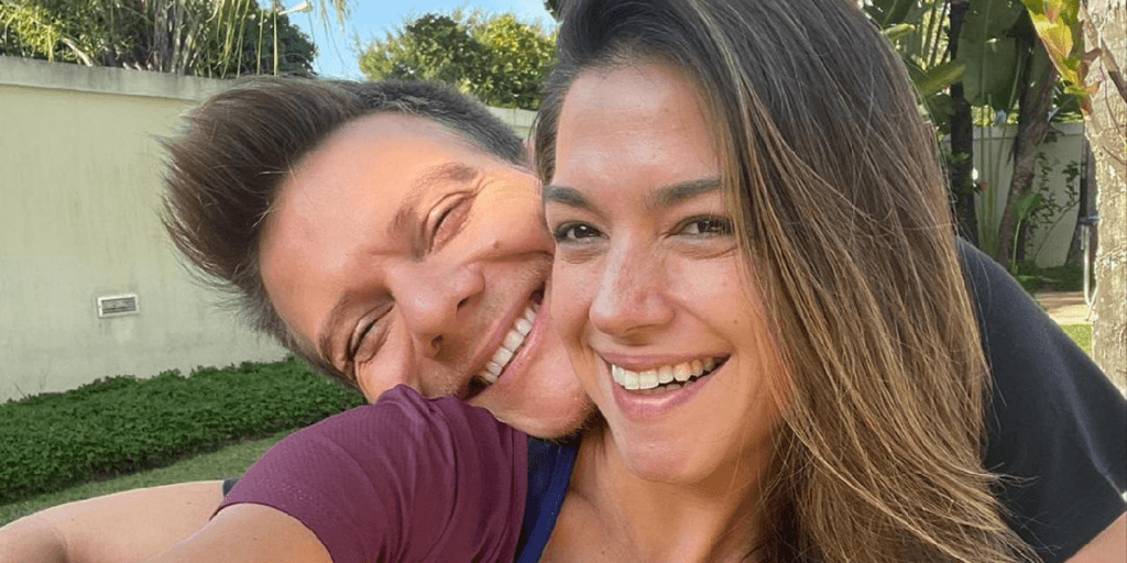 Michel Teló posta foto em família