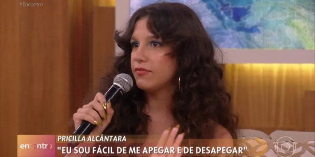 Fátima Bernardes coloca Priscilla Alcântara em saia justa e cantora se irrita: "Não penso em nada"