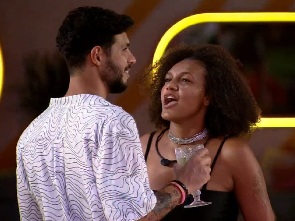 BBB22: Jessilane se cansa de joguinho de Rodrigo e berra com brother: "Não vou fazer aliança"