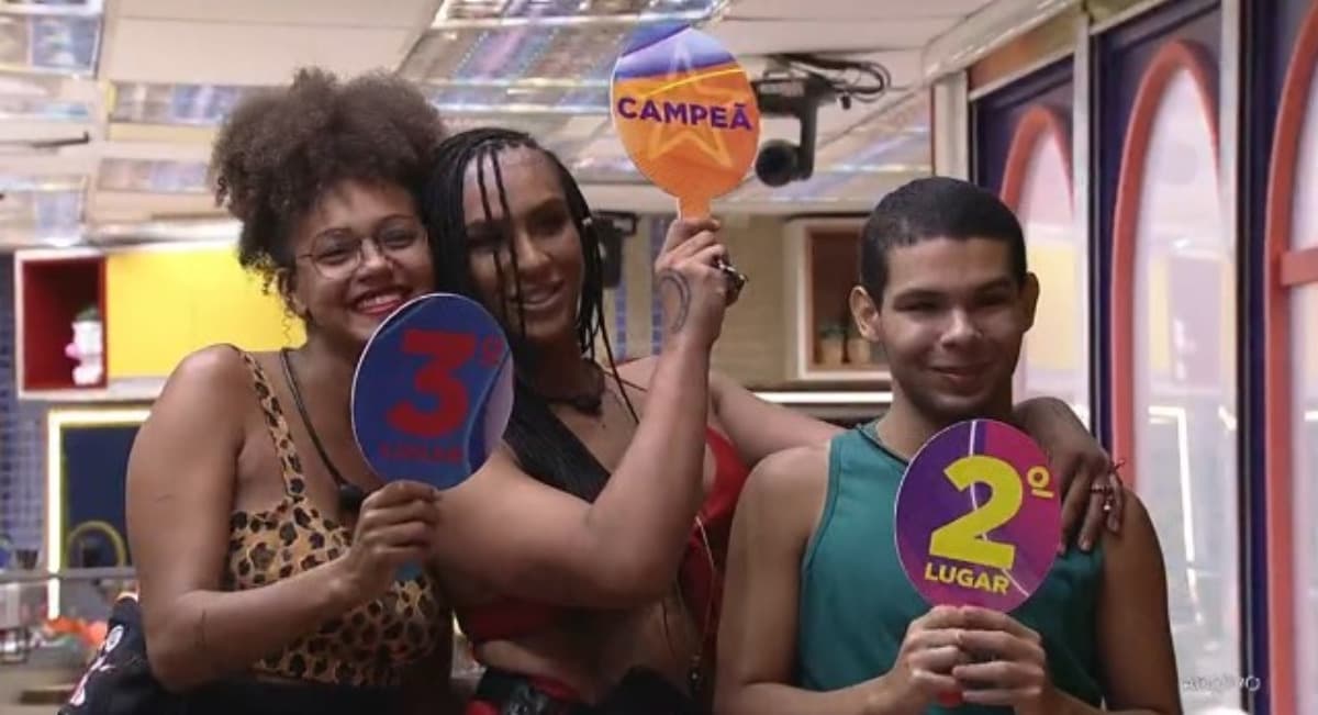 O pódio de Linn foi entre Jessilane e Vyni (Foto: Reprodução / Globoplay)