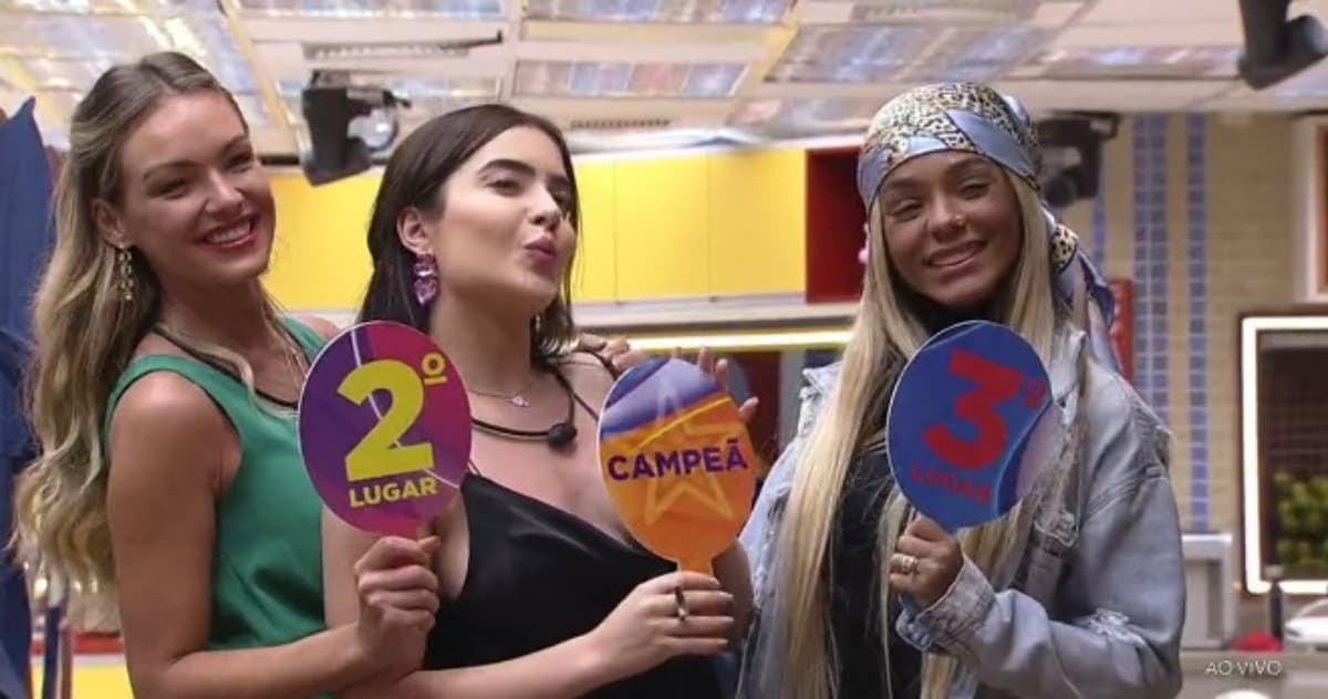 O pódio de Jade foi entre Bárbara e Brunna (Foto: Reprodução / Globoplay)