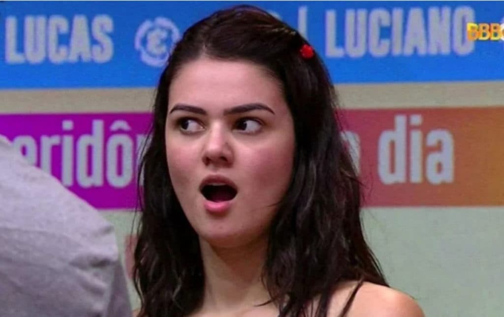 BBB22: Com ódio, Eslovênia vai pra cima de Natália e Jessi e dispara: "Duas vacas, nojentas, safadas"
