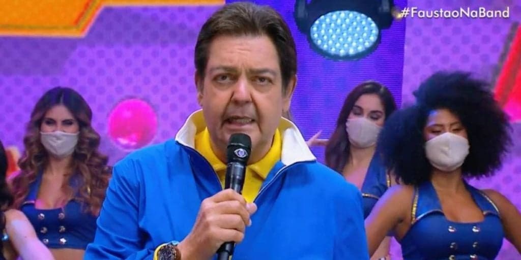 Faustão lida com debandada na Band e sofre traição ao ver braço direito assinar com a Record: "Escolheu"