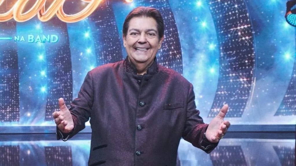 Faustão na Band dá alfinetada no Domingão com Huck e gera climão na web