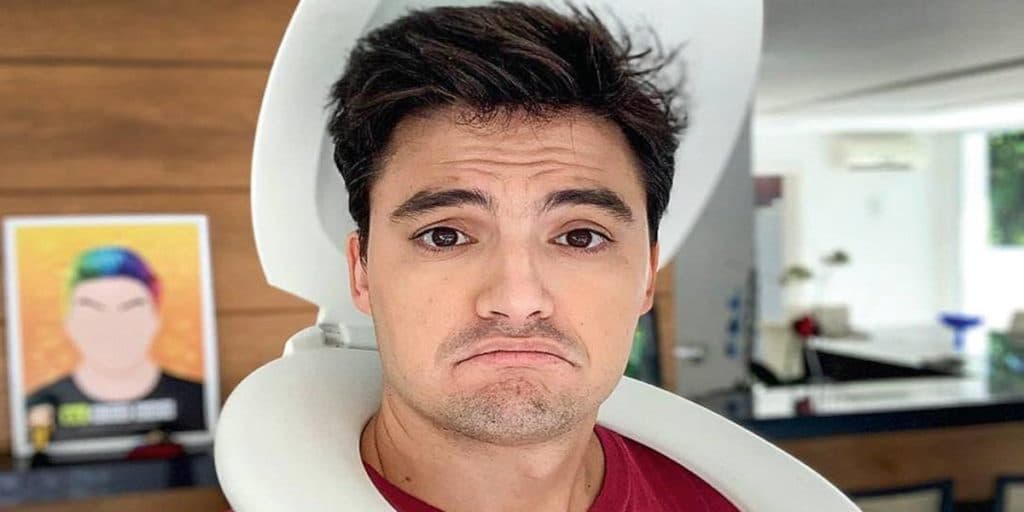 Felipe Neto diz que está com depressão e desabafa: ‘No fundo do poço’