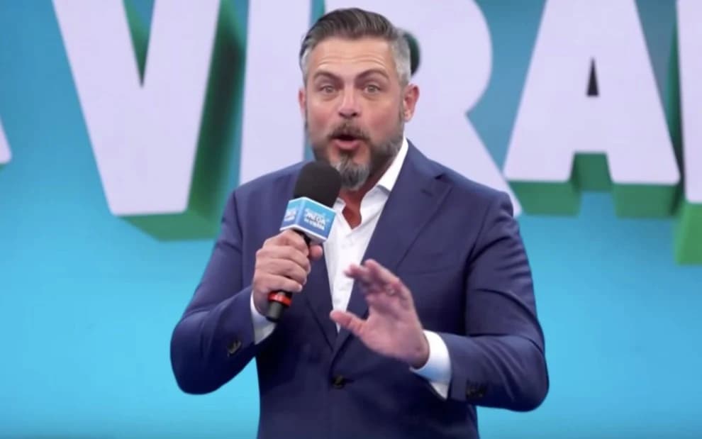 Luigi Baricelli, ex-galã de novelas, surge com novo visual aos 51 anos e radicalização choca; fotos