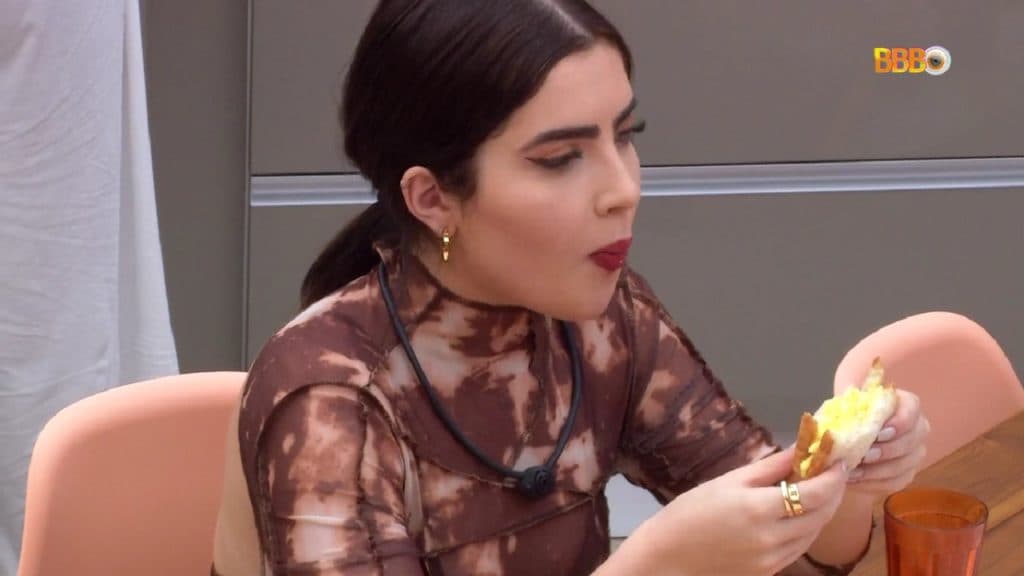 BBB22: Jade Picon tem medo do cancelamento, e fica nervosa após discurso sobre Linn da Quebrada: "Os dois são certos, não é?"