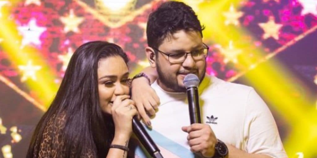 Cantora sertaneja, ex dupla com Maurílio, acusa empresário de desviar mais de R$2 milhões: "Fortes evidências"