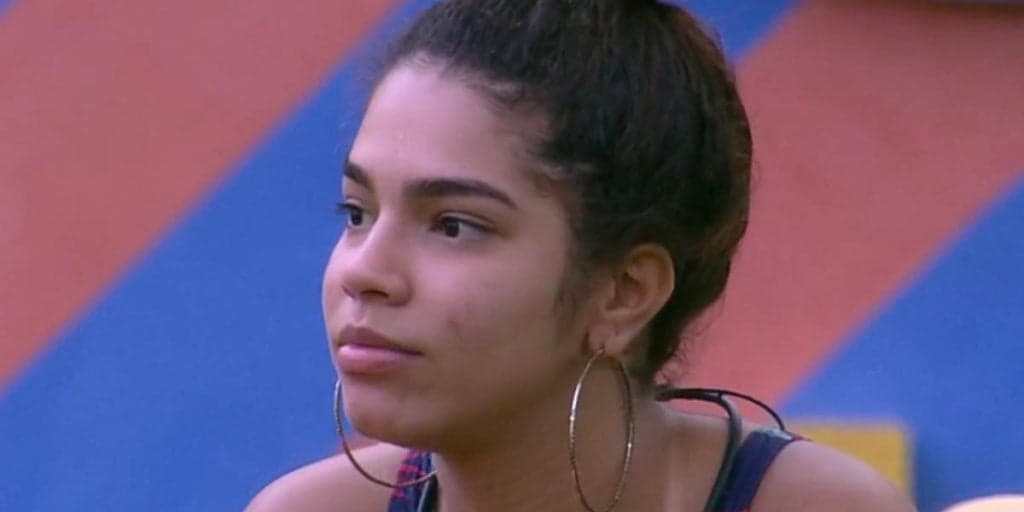 Confinada no BBB22, Maria abre o jogo e revela site de pornografia: "Meu pai tá sabendo agora"