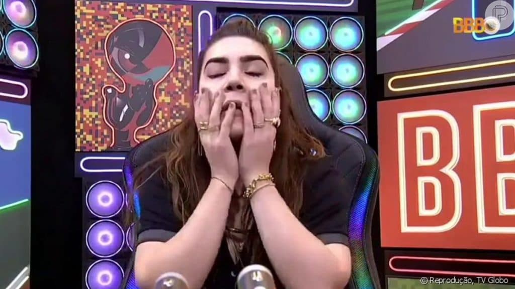 Naiara Azevedo expõe que não quer ver a família e detona sua equipe no BBB22: "Não confiavam em mim"