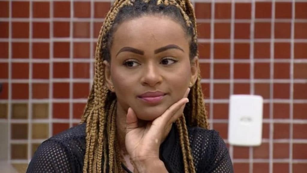 BBB22: Natália dá fora em Lucas e dispara: "Não vim aqui por causa de homem"