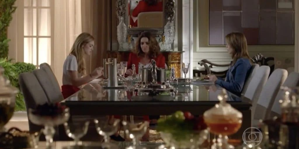 Mansão da Globo que foi cenário de famosa novela está à venda por 22 milhões; veja fotos