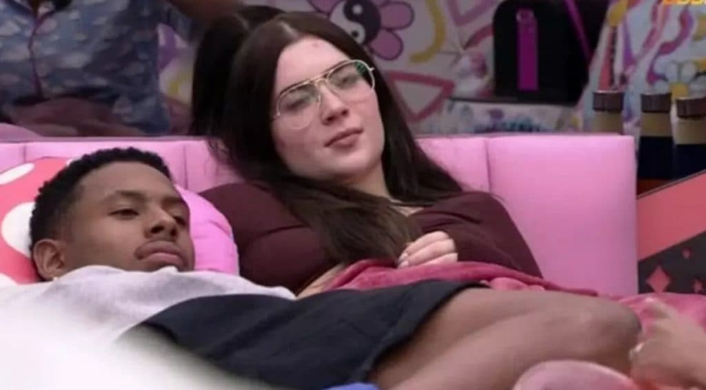 Jade Picon surpreende o crush Paulo André com comentário sobre sisters do BBB22 e assume ser fofoqueira
