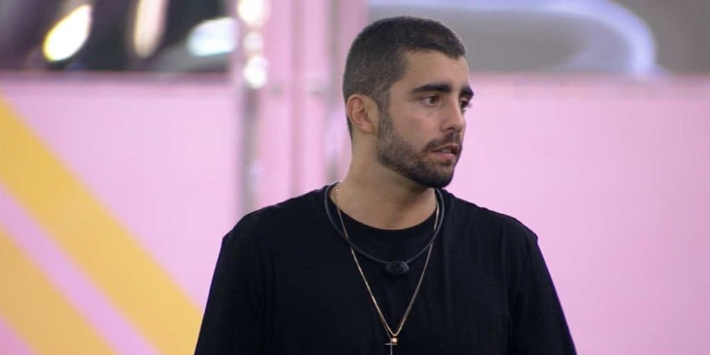 BBB22: Pedro Scooby é colocado contra a parede, quebra o silêncio e expõe reação de Luana Piovani ao saber do reality