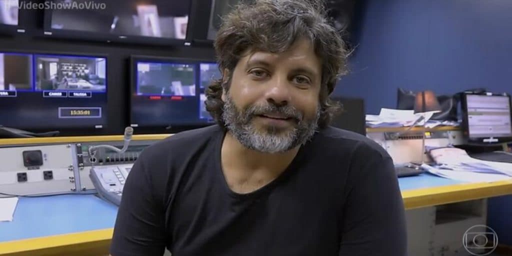 Após trabalhar 20 horas por dia, famoso da Globo arruma às malas e dá adeus: "Não quero sair direto para o cemitério"