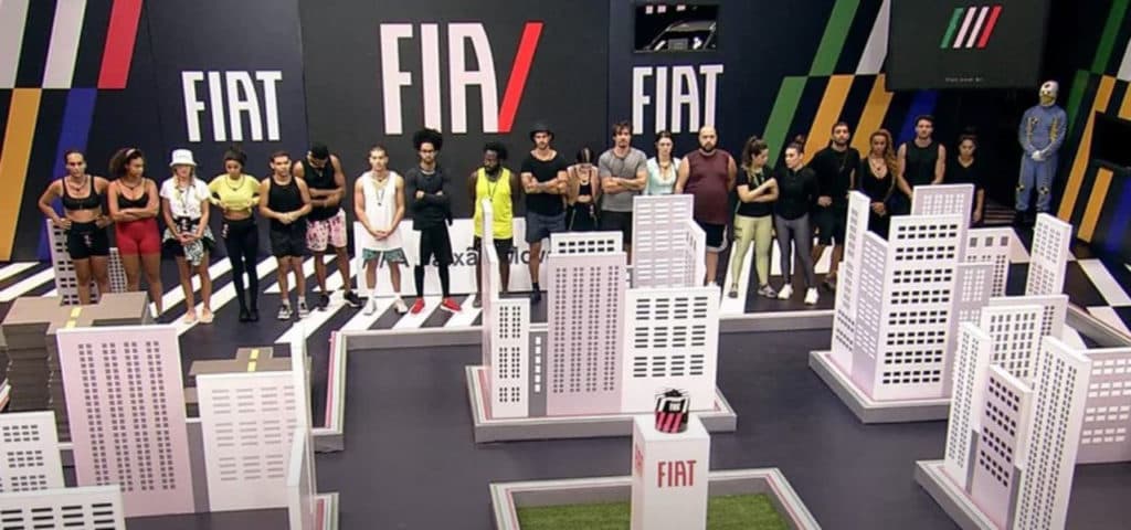 Tadeu Schmidt reúne casa do BBB22 e anuncia dupla que vai ganhar a liderança e imunidade: "Resultado"