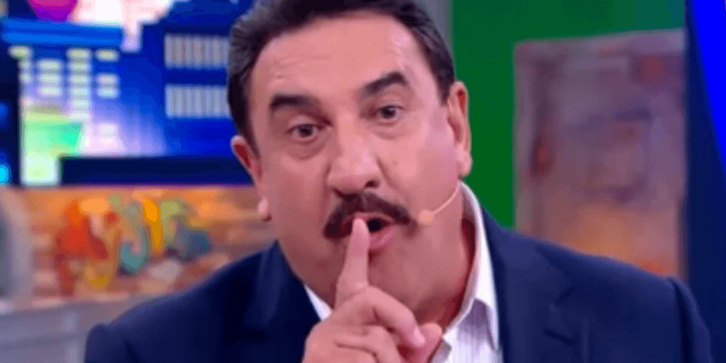 SBT tenta chutar Programa do Ratinho, mas acordo com Silvio vem à tona e desespera diretores
