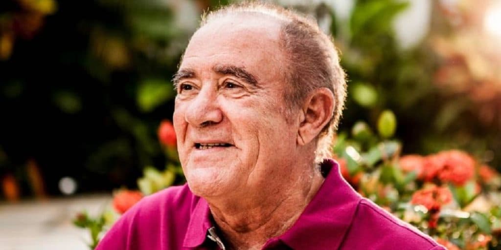 Milionário, Renato Aragão compra sua própria cidade, vende à Record por fortuna e choca: "R$180 milhões"