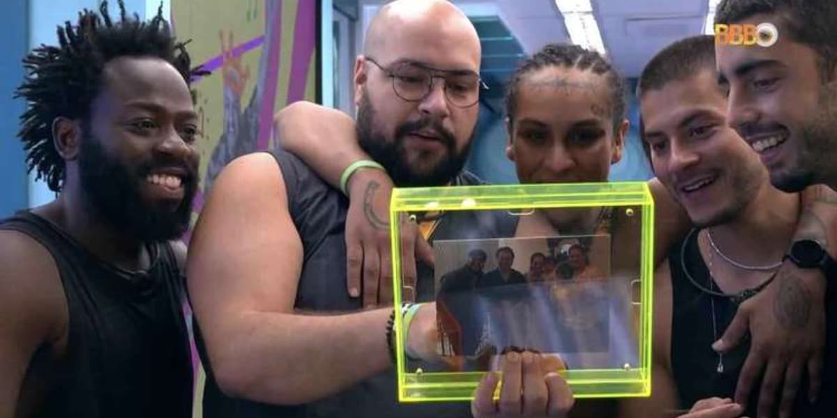 Silvio Santos e família Abravanel vão parar na Globo - Foto: Reprodução Silvio Santos e família Abravanel vão parar na Globo - Foto: Reprodução