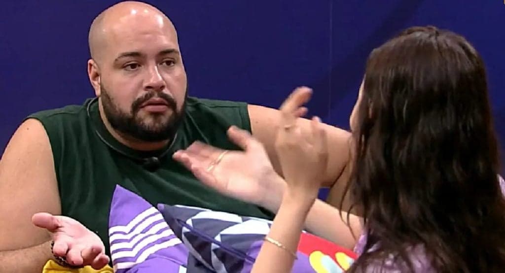 BBB22: Tiago Abravanel abre o bico e conta sua intenção de voto em membro do Camarote para o Paredão