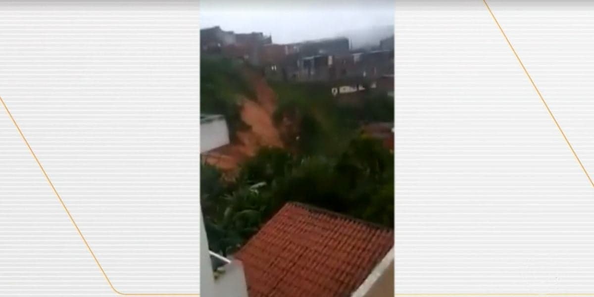 Ana Paula Araújo volta ao BDBR em meio a gritos e choradeira e confirma o pior na Globo: "Morte e destruição"