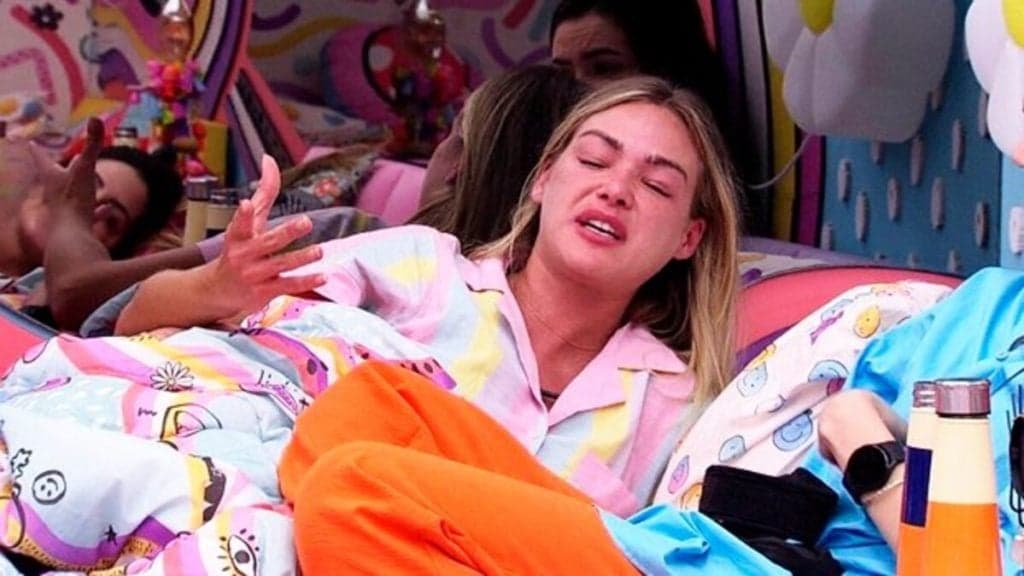 BBB22: Bárbara Heck se irrita com Pedro Scooby e expõe jogo do brother: "Ele se importa"